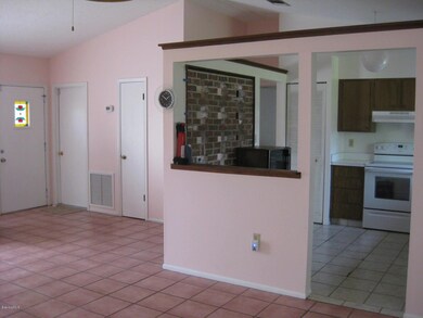 dining room/ open floor plan