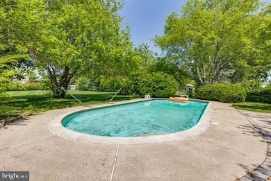 721 Cox Rd, Moorestown, NJ 08057 - photo 6