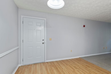 1081 S Broadway unit 104, Lexington, KY 40504 - photo 3