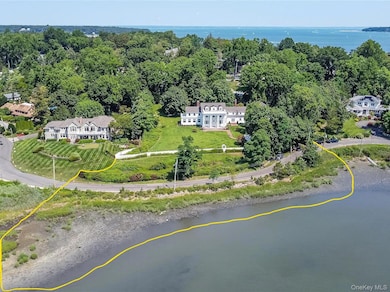 158 E Shore Rd, Halesite, NY 11743 - photo 2