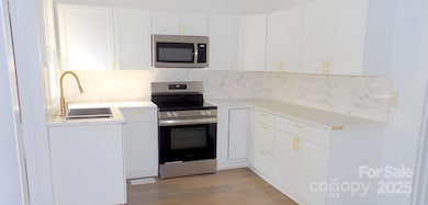 404 N Main St, Clover, SC 29710 - photo 6