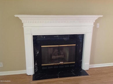 7801 Appleview Ln, Louisville, KY 40228 - photo 4