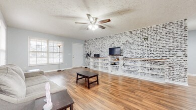 446 Woodrow St, Manchester, TN 37355 - photo 6