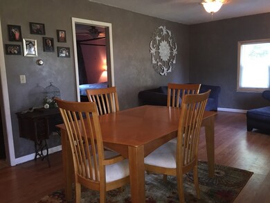 304 W Queen St, Malden, IL 61337 - photo 6