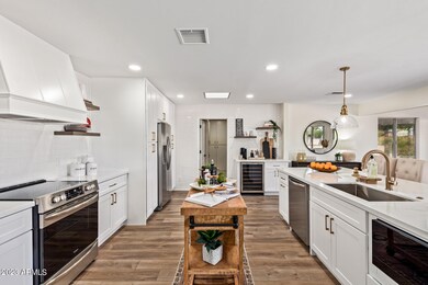 9606 W Granada Dr, Sun City, AZ 85373 - photo 2