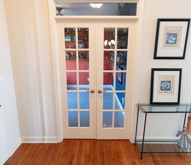 DEN FRENCH DOORS