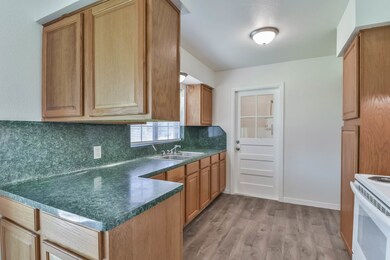 10319 Homestead Rd, Houston, TX 77016 - photo 7