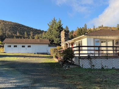 202 Pleasant View, Talent, OR 97540 - photo 3