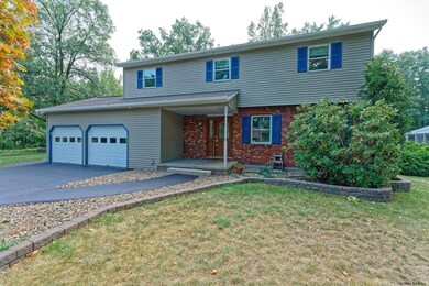 33 Legend Ln, Ballston Spa, NY 12020 - photo 2