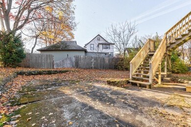 118 Lake Ave, Worcester, MA 01604 - photo 5