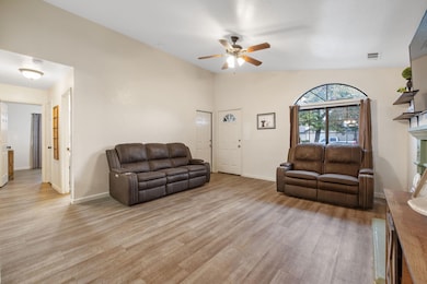 1903 Henshaw Ave, Tulare, CA 93274 - photo 7