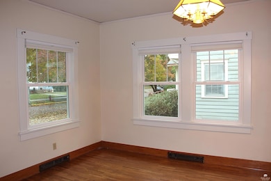 328 N 15th St, Manhattan, KS 66502 - photo 5