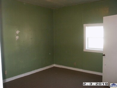 2122 Cleveland Ave, Terre Haute, IN 47807 - photo 2