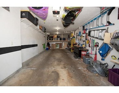 32A Milton St, Worcester, MA 01605 - photo 3