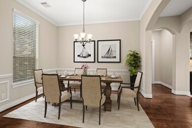 Virtual Staged Dining Room