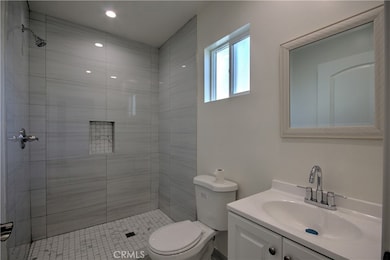 14604 Cohasset St, Van Nuys, CA 91405 - photo 4