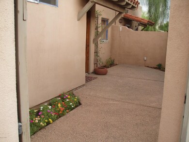 Charming front Courtyard