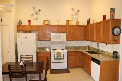 Kitchen (2)
