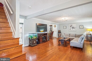 10736 Wayfarer Rd, Germantown, MD 20876 - photo 4