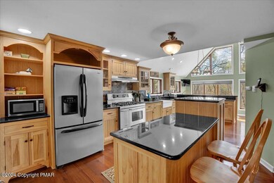 5118 Autumn Ln, Pocono Lake, PA 18347 - photo 2