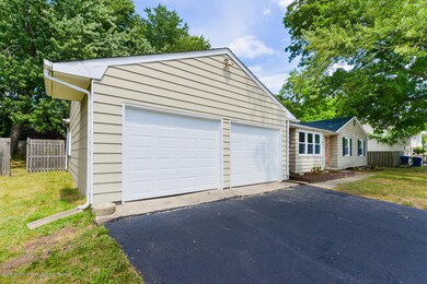 17 Toomin Dr Neptune City NJ-large-005-2