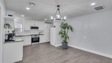 10108 E 28th St, Tulsa, OK 74129 - photo 7