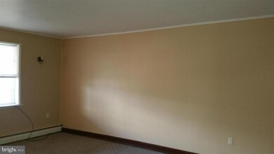 734 Fairground Ave unit A, Chambersburg, PA 17201 - photo 5