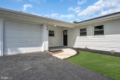 14 Evergreen Dr, Willingboro, NJ 08046 - photo 5