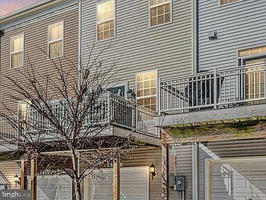 4314 Potomac Highlands Cir, Triangle, VA 22172 - photo 2