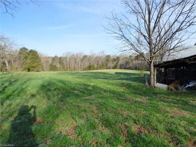 751 Turnersburg Hwy, Statesville, NC 28625 - photo 6