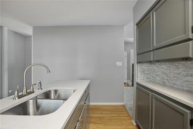 10981 Rosehill Rd, Overland Park, KS 66210 - photo 7