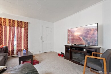 2215 Lombard Ave, Everett, WA 98201 - photo 5