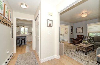 42 Bridge St, Salem, NH 03079 - photo 2