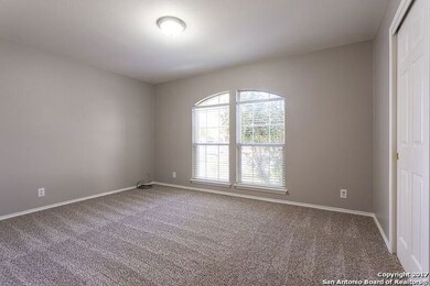 4002 Chinkapin Oak, San Antonio, TX 78223 - photo 3