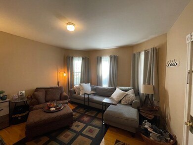 8 Laurel Ave unit 1, Somerville, MA 02143 - photo 3