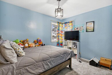 4722 Otsego St, Duluth, MN 55804 - photo 7