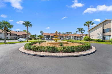 1600 NE Dixie Hwy unit 10-205, Jensen Beach, FL 34957 - photo 3