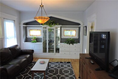 44 Burleigh St, Waterville, ME 04901 - photo 5