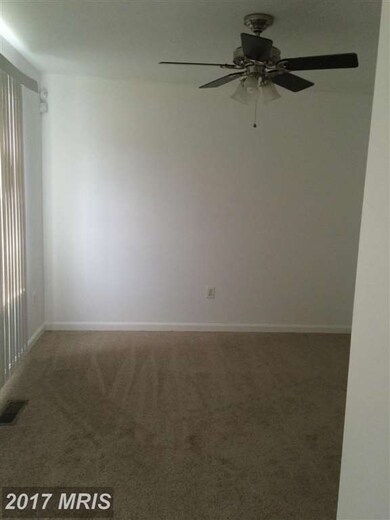 1623 Shady Glen Dr, District Heights, MD 20747 - photo 5