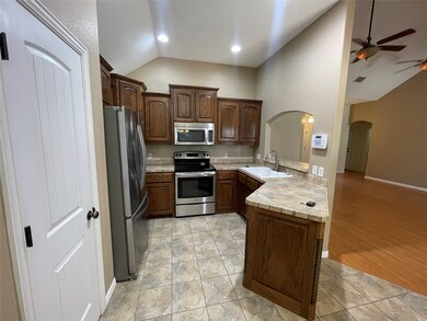 312 Jade Ln, Weatherford, TX 76086 - photo 7