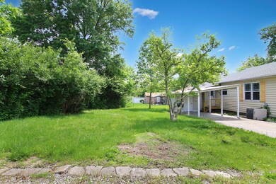 1609 W Broadway, Columbia, MO 65203 - photo 6