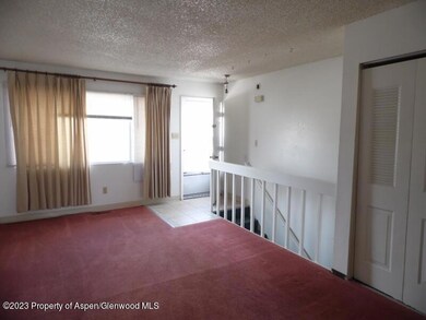 884 Russell St, Craig, CO 81625 - photo 2