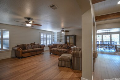 7930 Maddie Ln, San Antonio, TX 78255 - photo 5