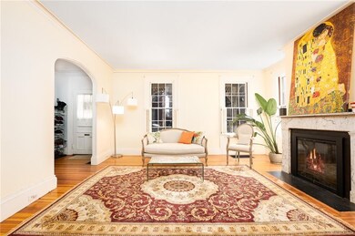 22 W Cushing St, Providence, RI 02906 - photo 3