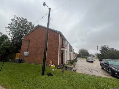 1767 Port Dr, Baton Rouge, LA 70820 - photo 5