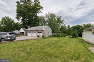 660 Loraine St unit GARAGE, Ardmore, PA 19003 - photo 2