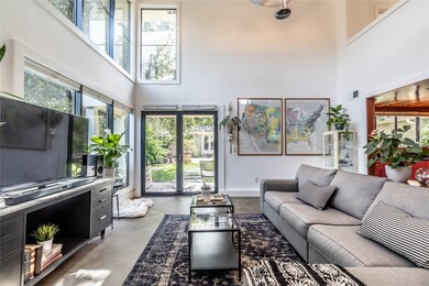 317 E 18th St, Houston, TX 77008 - photo 4