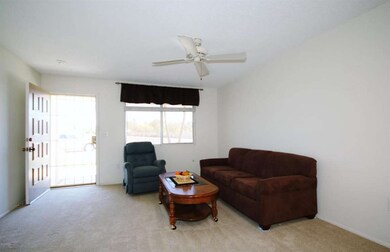 13672 N Garden Court Dr, Sun City, AZ 85351 - photo 4