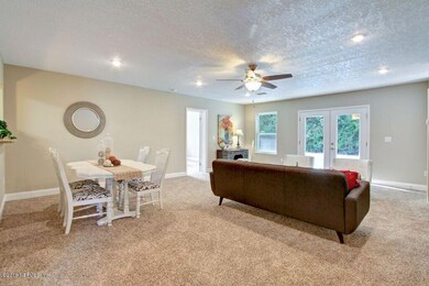 1646 Marion Ct W, Jacksonville, FL 32216 - photo 4