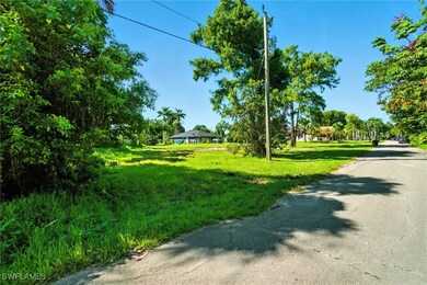 4364 Cypress Ln, Fort Myers, FL 33905 - photo 4